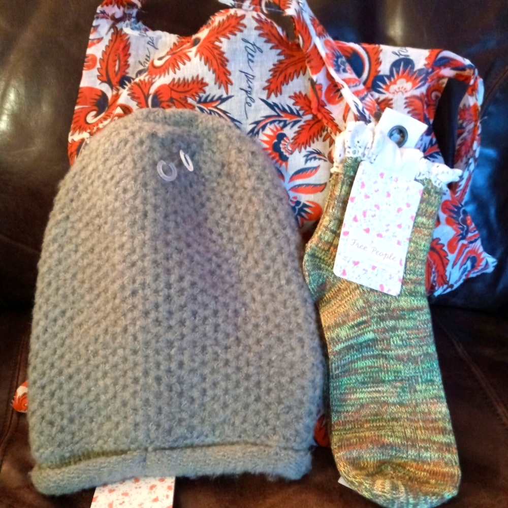 🌸NWT Free People Gift Set🌸